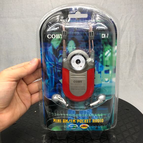 COBY CX-7 Mini AM/FM Pocket Portable Radio W/ Neck Strap Gray Built-in Belt - Picture 2 of 4